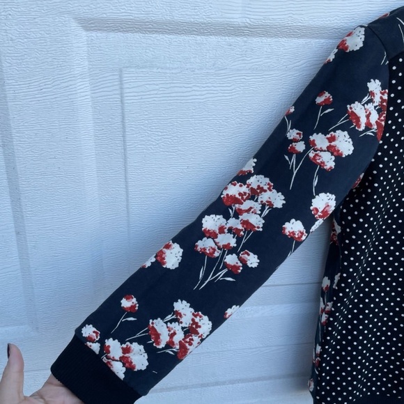 Tory Burch Women’s sweatshirt Black Floral Polka Dot Small - Picture 7 of 9
